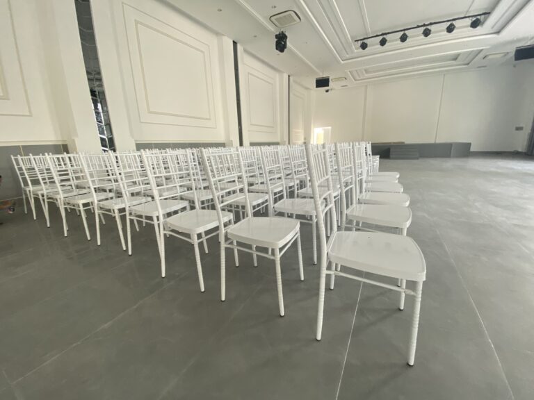 Nội thất Xcom hoàn thành đơn hàng 10000 ghế tiệc cưới Tiffany (Ghế Chiavari) tại Bình Dương 23 - Nội thất Xcom