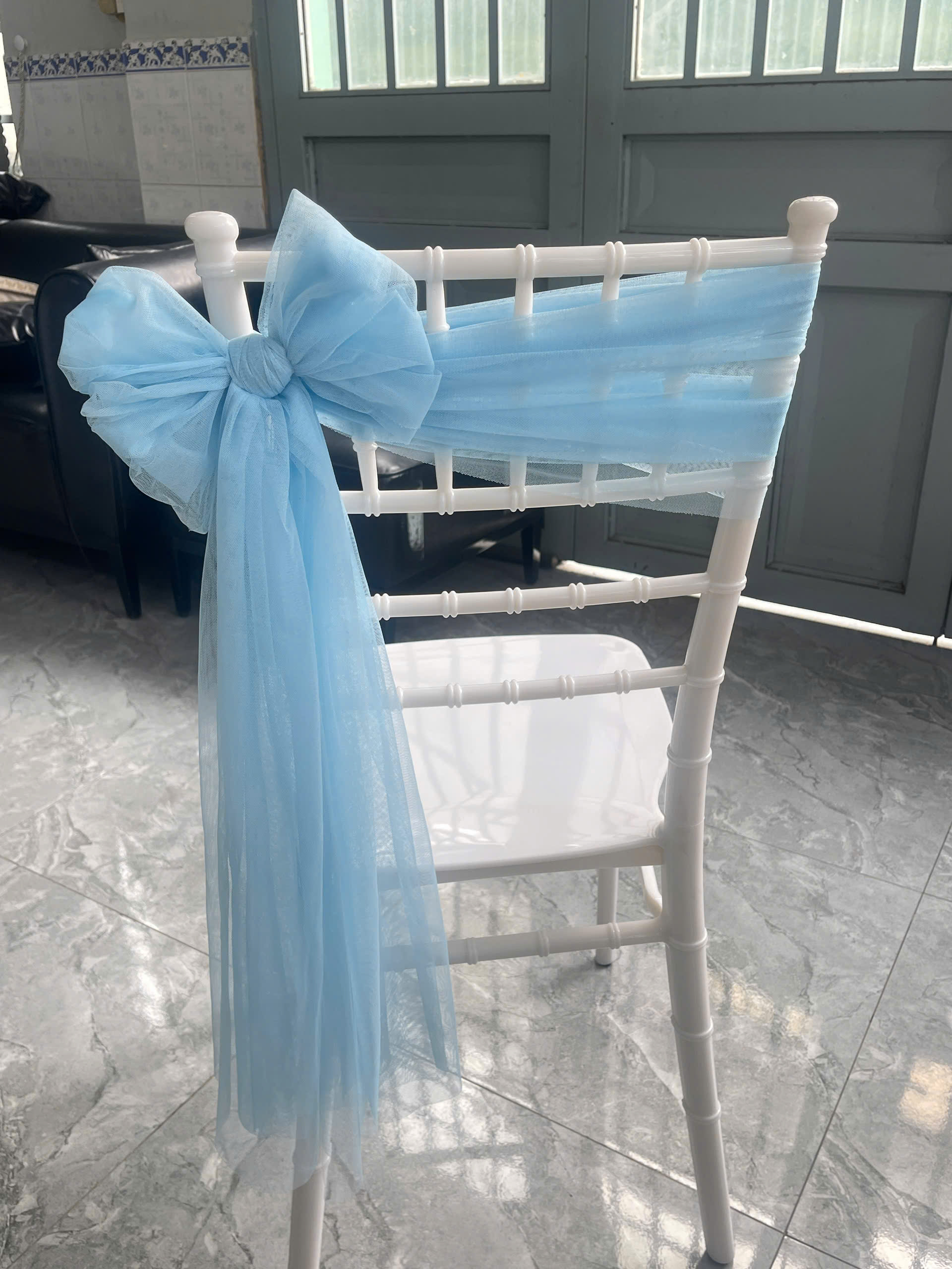 Nơ Ghế Tiffany (Nơ ghế Chiavari) | Xcom.vn Thêm kiểu Thắt Nơ ghế Tiffany