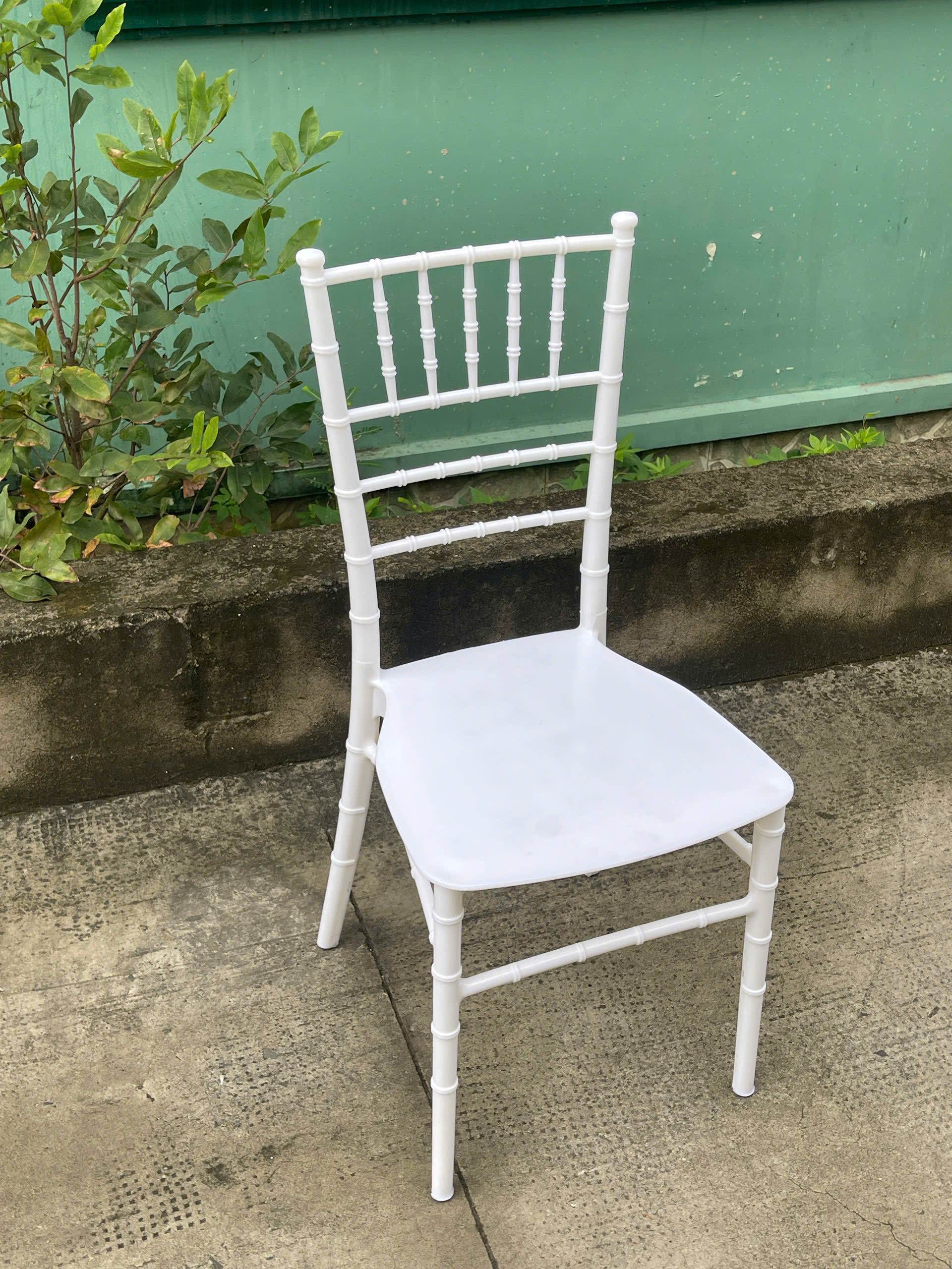 Ghế Tiffany Nhựa Siêu Bóng (Ghế Chiavari)