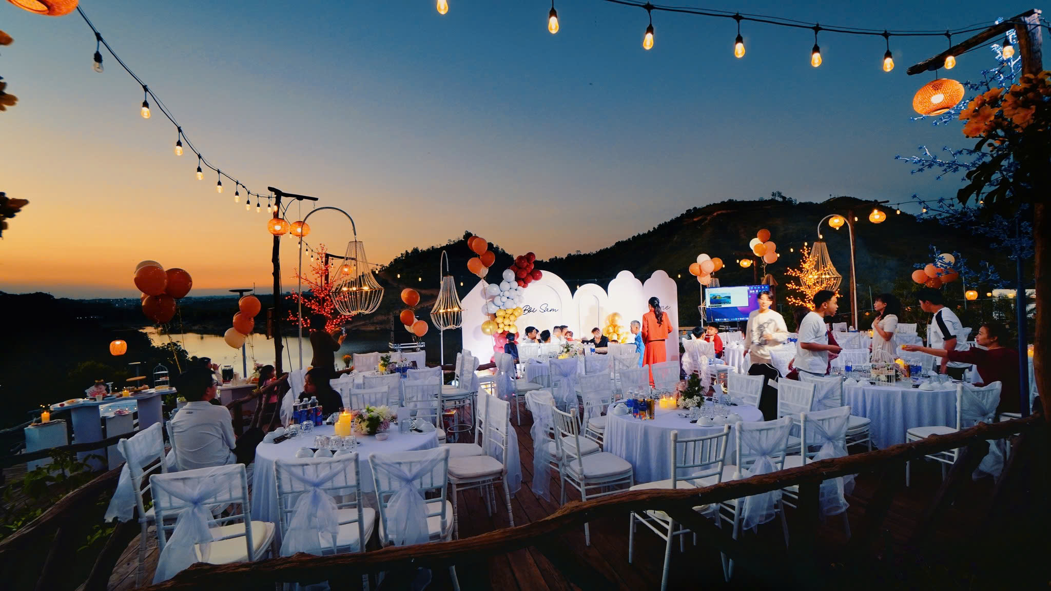 EVA VILLAGE Dak Nong Ve Dep Tinh Khoi Cua Ghe Tiffany Sat Trang 3