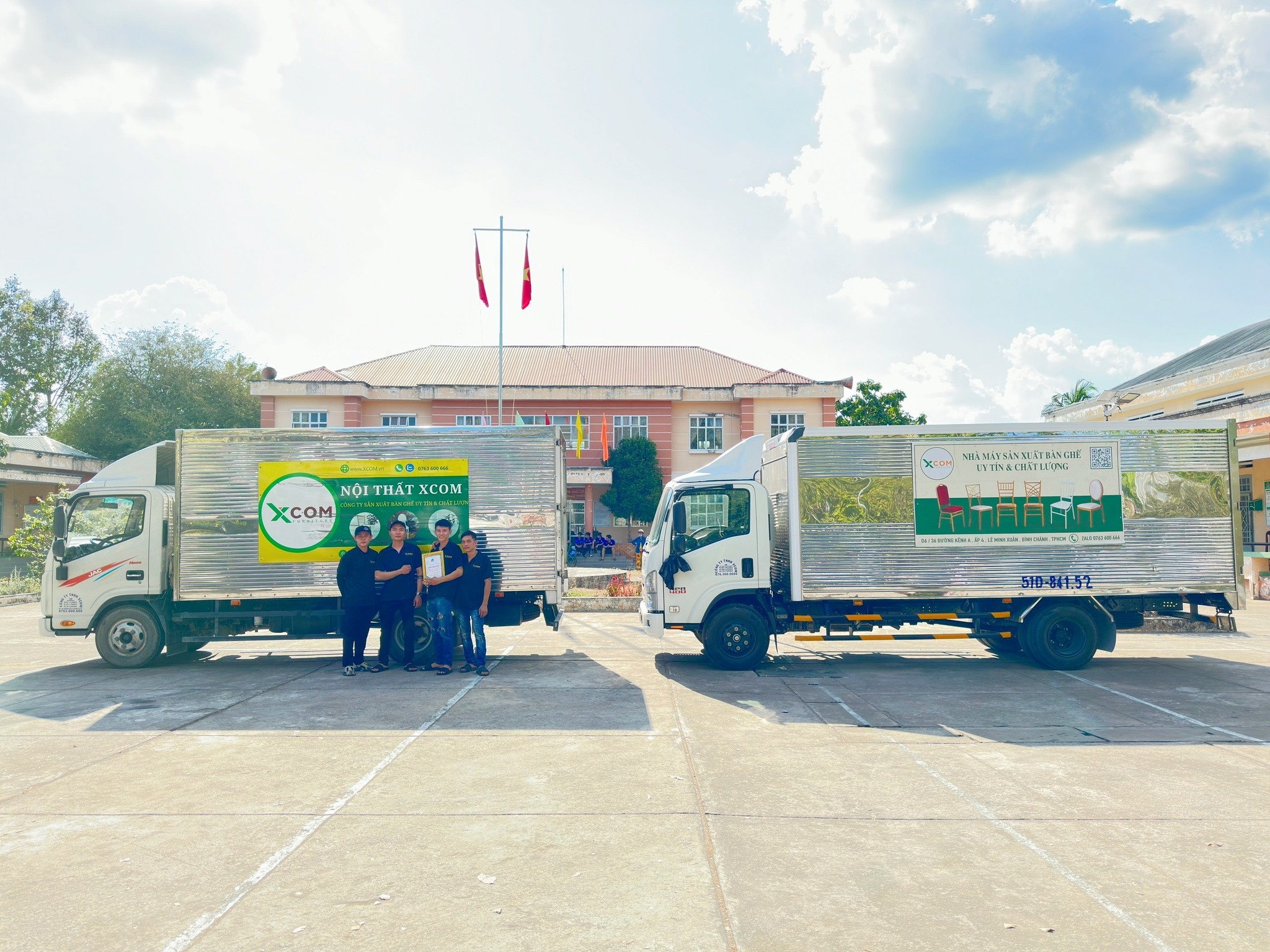 Nội thất Xcom chung tay trao nước ngọt hỗ trợ người dân vùng hạn mặn tại Bến Tre