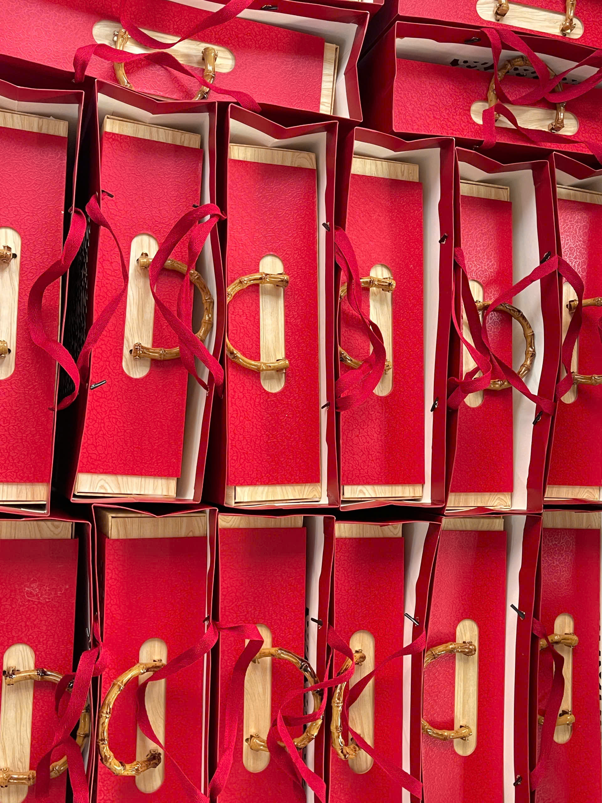 Xcom chuan bi qua tet cho khach hang 2