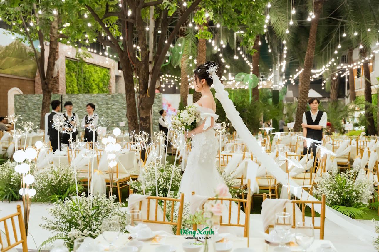 bàn giao 1200G tiffany vàng dồng nhà hàng dồng xanh 5