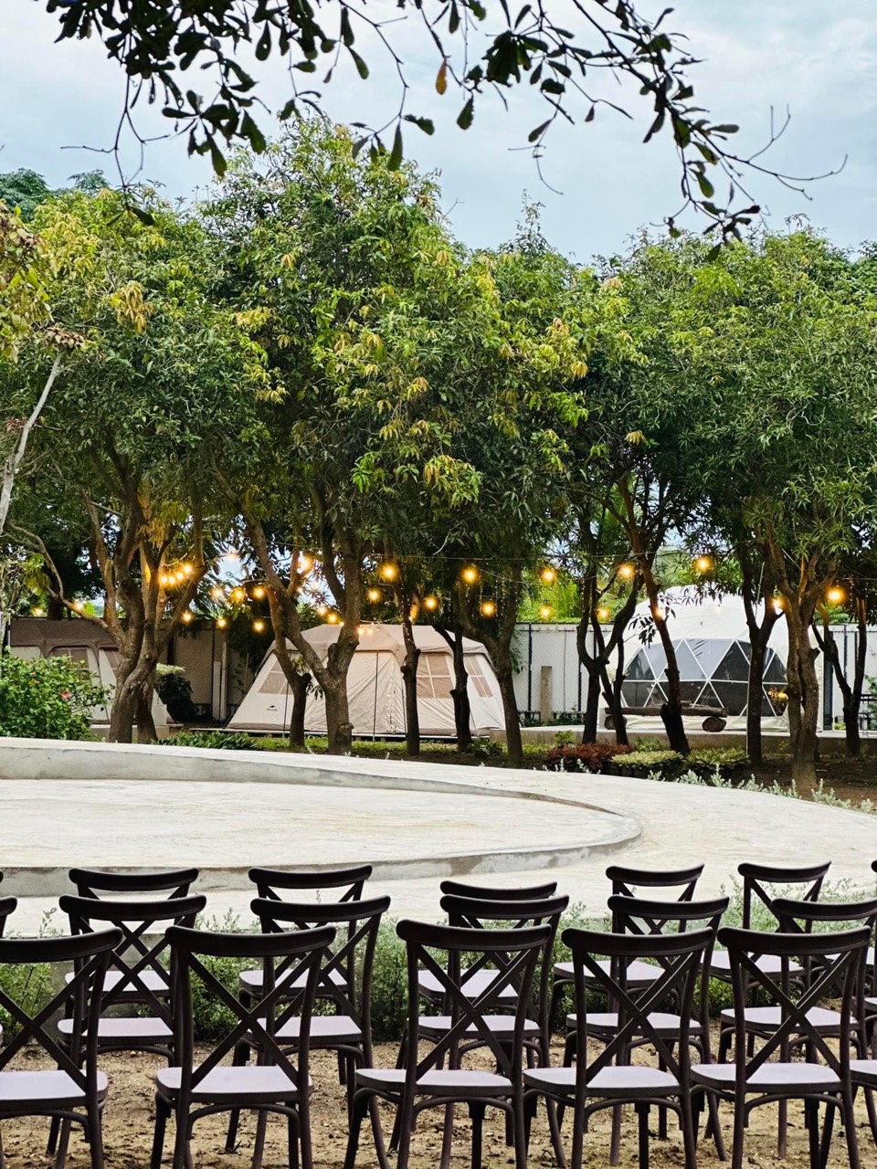 crossback nhua den va nau tai Lata Camping Can Gio