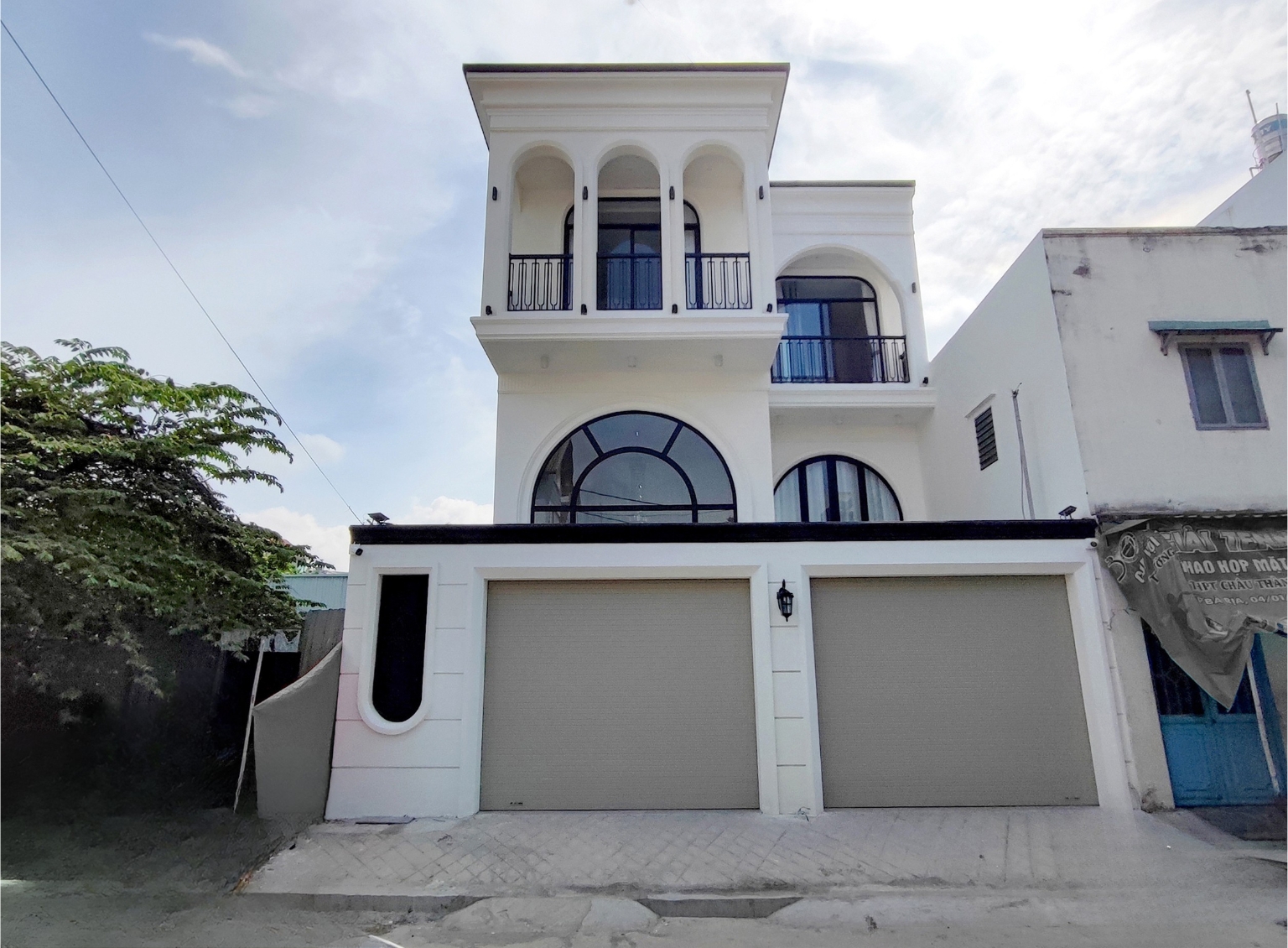 Xcom Furniture Showroom