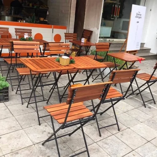 Bàn Fansipan Patio 01 | Xcom.vn Bàn Fansipan Patio 01 – Các bàn Patio mặt nan chân xếp phối cùng ghế nan ở khu vực ngoài trời