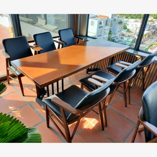 Bộ bàn ghế nhà hàng Torest QN19 – 1 bàn 6 ghế tay vịn nệm đen | Xcom.vn Bàn chữ nhật Torest QN19 phối ghế gỗ tay vịn nệm đen