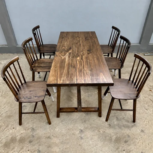 Bộ QN17 nhìn từ đầu bàn chữ nhật