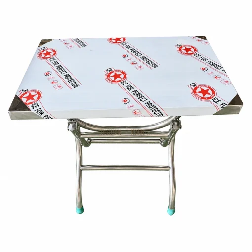 Bàn inox chữ nhật 500 x 800 mm chân cao CN01 nhìn chính diện, mặt bàn còn lớp film bảo vệ