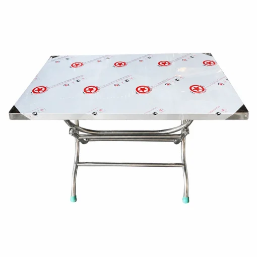 Mặt dưới bàn inox chữ nhật CN03 với các thanh khung và chân bắt chéo