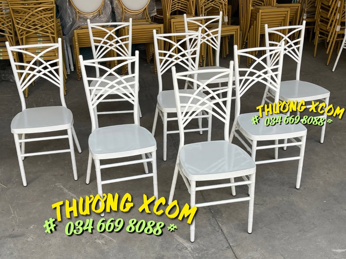 Ghế Chameleon trắng lưng đan chéo tại kho Xcom
