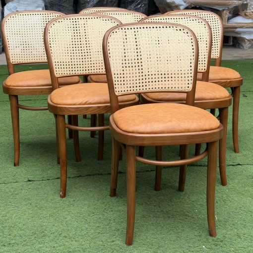 Ghế Thonet 811 gỗ Ash tựa mây nệm simili | Xcom.vn Nệm simili nâu vàng trên Ghế Thonet 811 gỗ tần bì