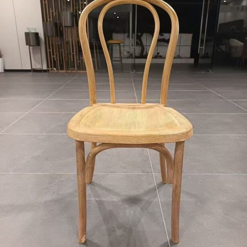 Ghế Thonet vân giả gỗ chụp chính diện
