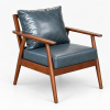 Sofa đơn Cigar gỗ cao su bọc simili trên nền trắng xám